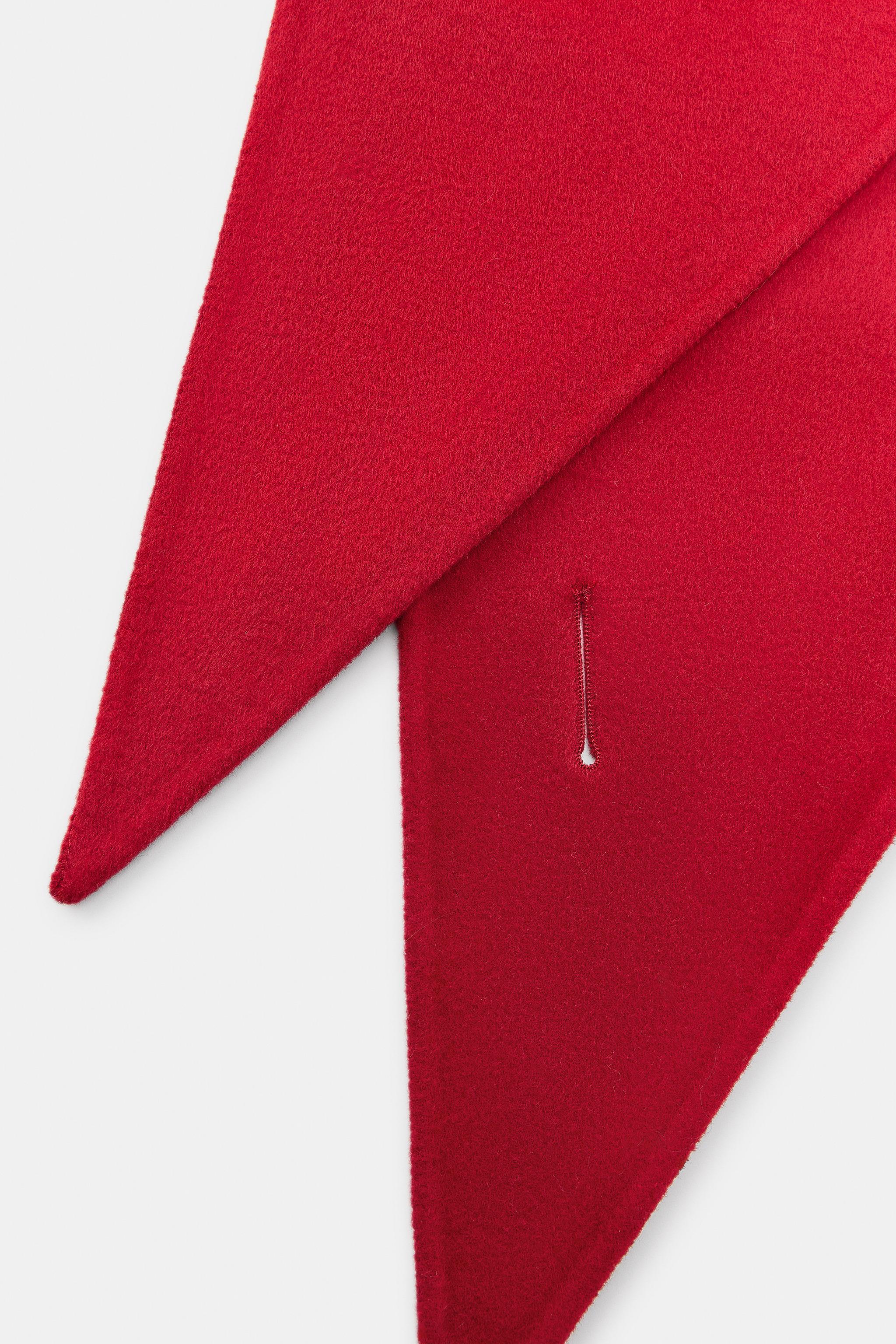 BANDANA TRIANGULAIRE AVEC LAINE